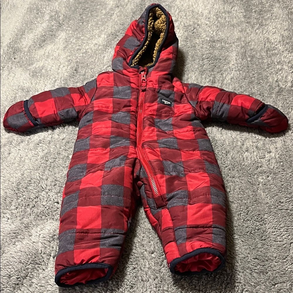OshKosh B'gosh Red Baby Gingham Buffalo Plaid Snowsuit Size 3 to 6 months Warm